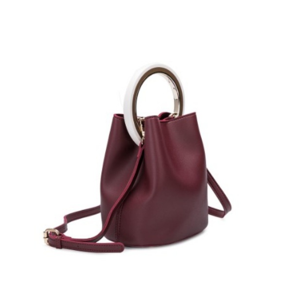 Handbags - Picture 3 of 4